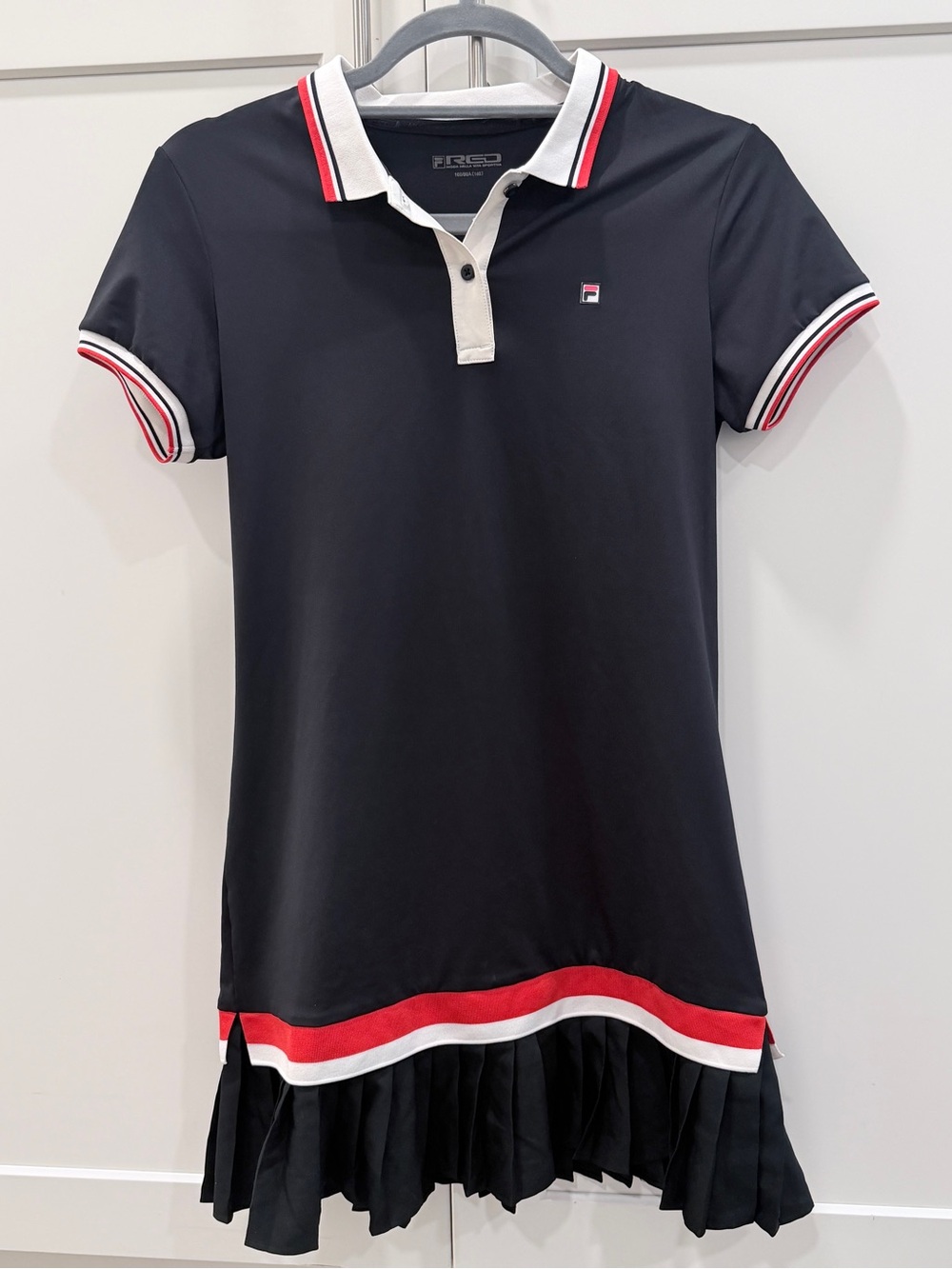 FILA Women Polo Tennis Dress Black Pleated Hem Red White Logo Size 160/Small - Picture 1 of 14